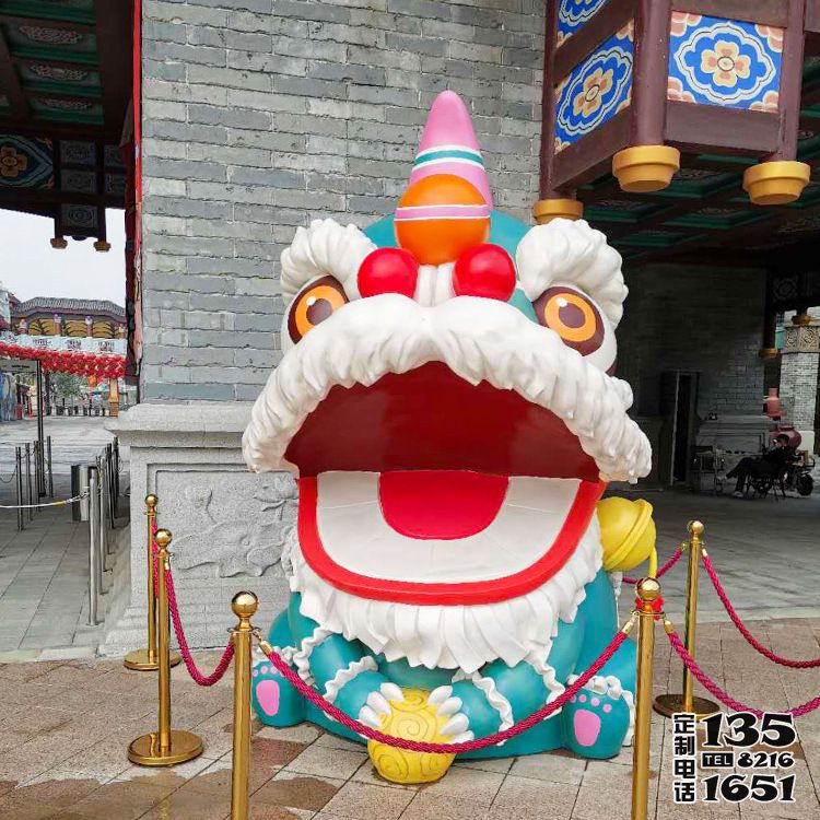 景区门口摆放卡通形象民间传统玻璃钢狮子雕塑 景区门口摆放卡通形象民间传统玻璃钢狮子雕塑
