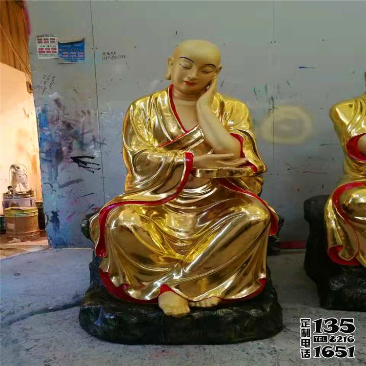 玻璃钢彩绘漆金大型景观十八罗汉雕塑 玻璃钢彩绘漆金大型景观十八罗汉雕塑