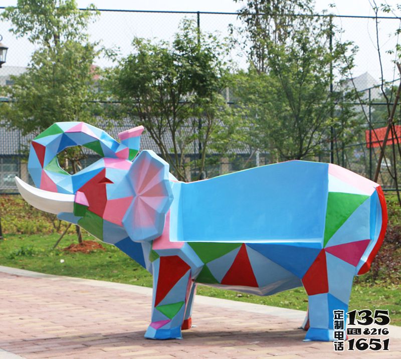 几何块面动物大象座椅摆件玻璃钢雕塑景区商场装饰品 几何块面动物大象座椅摆件玻璃钢雕塑景区商场装饰品