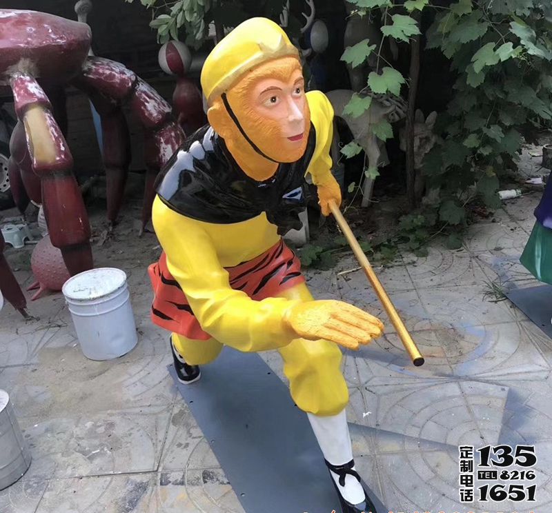 儿童游乐场摆放玻璃钢卡通孙悟空神话人物雕塑 儿童游乐场摆放玻璃钢卡通孙悟空神话人物雕塑