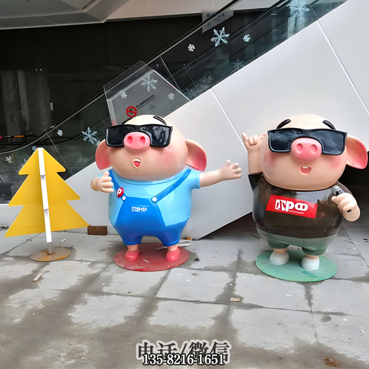 唱歌跳舞的卡通猪雕塑 唱歌跳舞的卡通猪雕塑