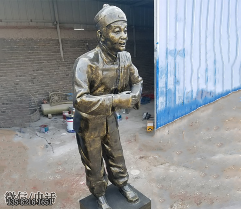 玻璃钢仿铜迎宾店小二雕塑 玻璃钢仿铜迎宾店小二雕塑